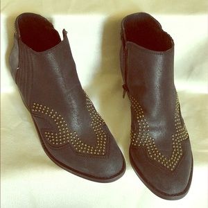 Lucky Brand Ankle Booties